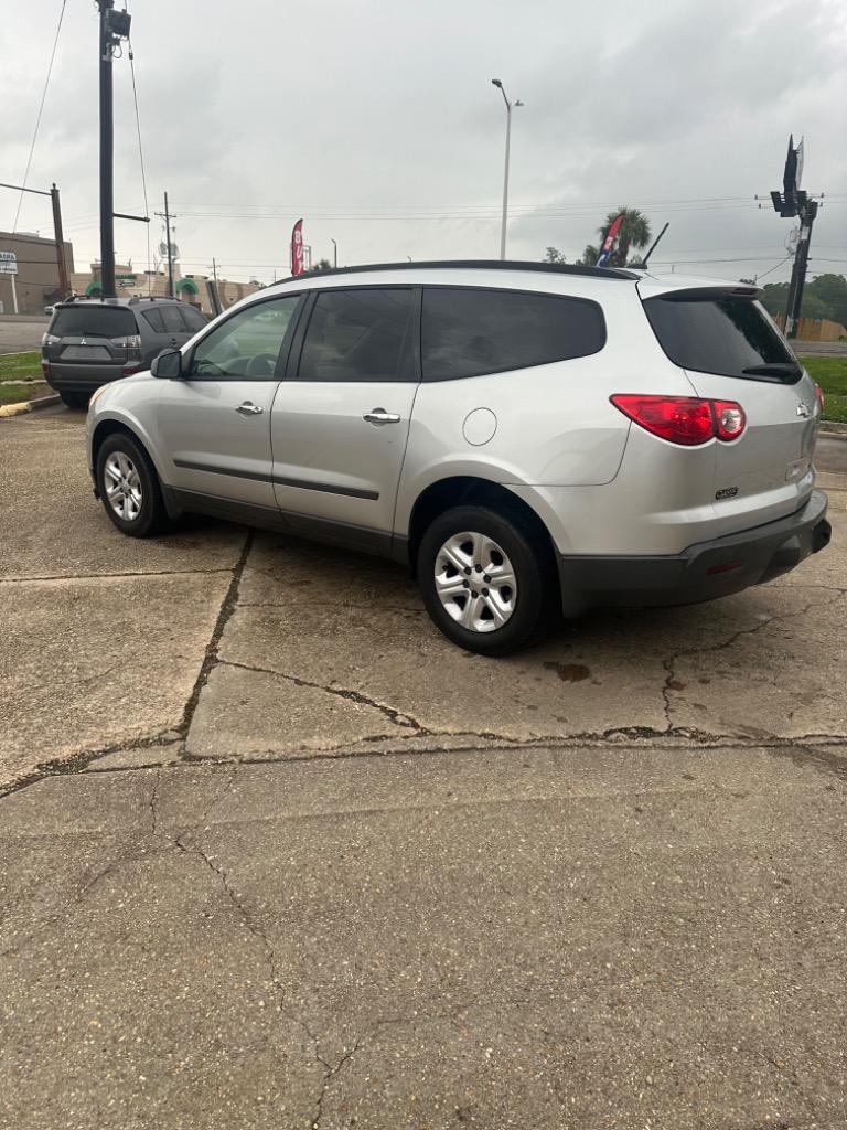 2012 Chevrolet Traverse LS's photo